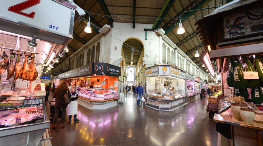 Interior del Mercat de la Independència de Terrassa.