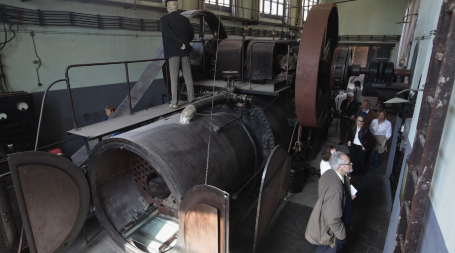 Exposició a l'interior del Vapor Buxeda Vell de Sabadell.