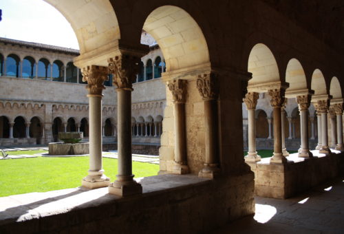capitells capitells