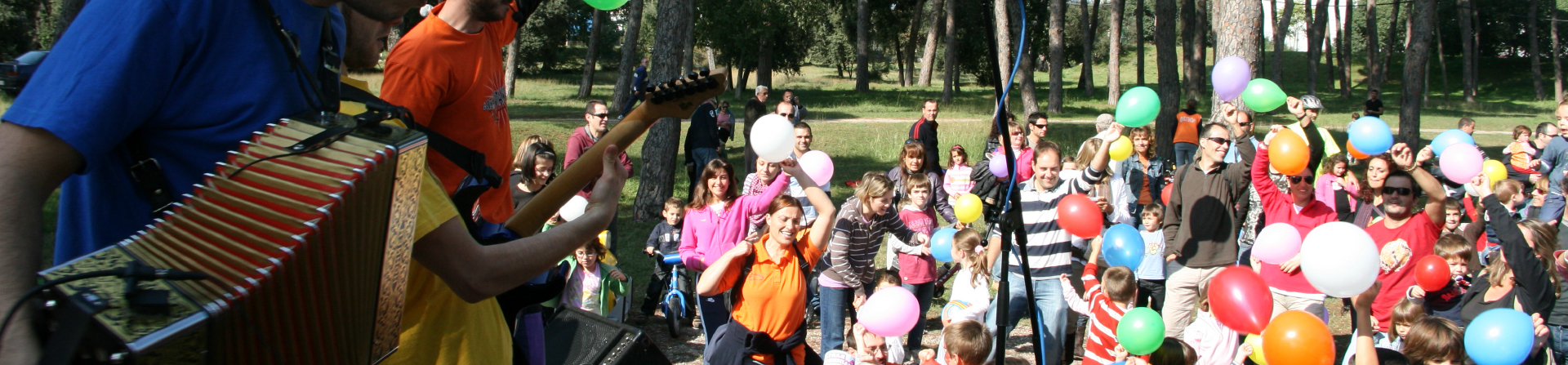 esdeveniment familiar al Vallès occidental amb globus i música esdeveniment familiar al Vallès occidental amb globus i música