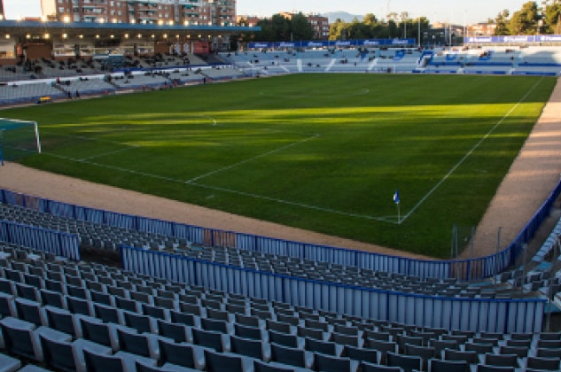 Camp de futbol de gespa al Vallès occidental